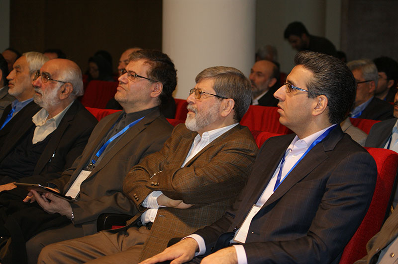 سمینار چالش های علوم پزشکی و مراسم رونمایی از کتاب سلامت در جمهوری اسلامی سال 93