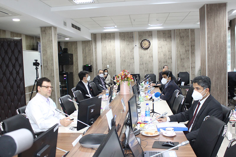 دیدار با مدیر کل منطقه مدیترانه شرقی WHO سال 99